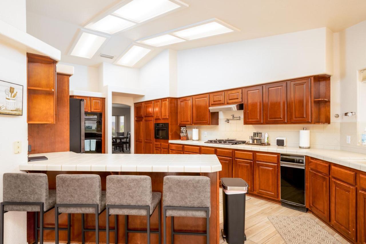 Grand Havasu Oasis With Custom Pool & Spa! Lake Havasu City Exterior foto