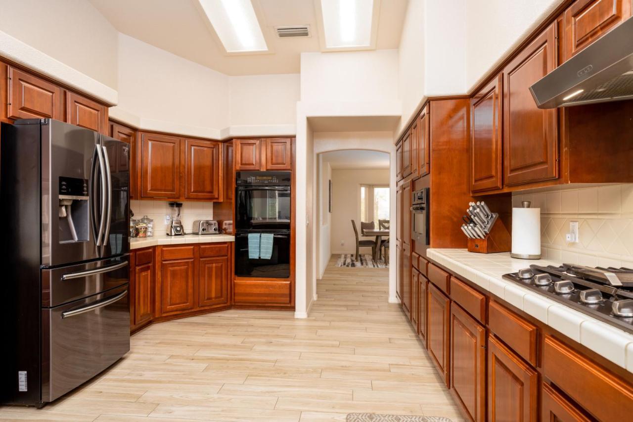 Grand Havasu Oasis With Custom Pool & Spa! Lake Havasu City Exterior foto
