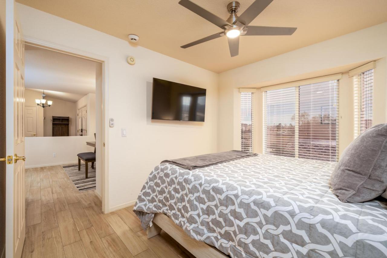 Grand Havasu Oasis With Custom Pool & Spa! Lake Havasu City Exterior foto